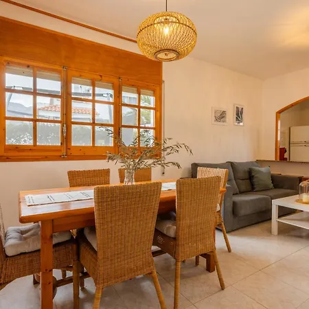 Holiday home Deltabahia