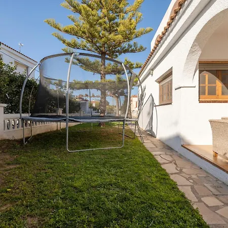 Deltabahia Holiday home *